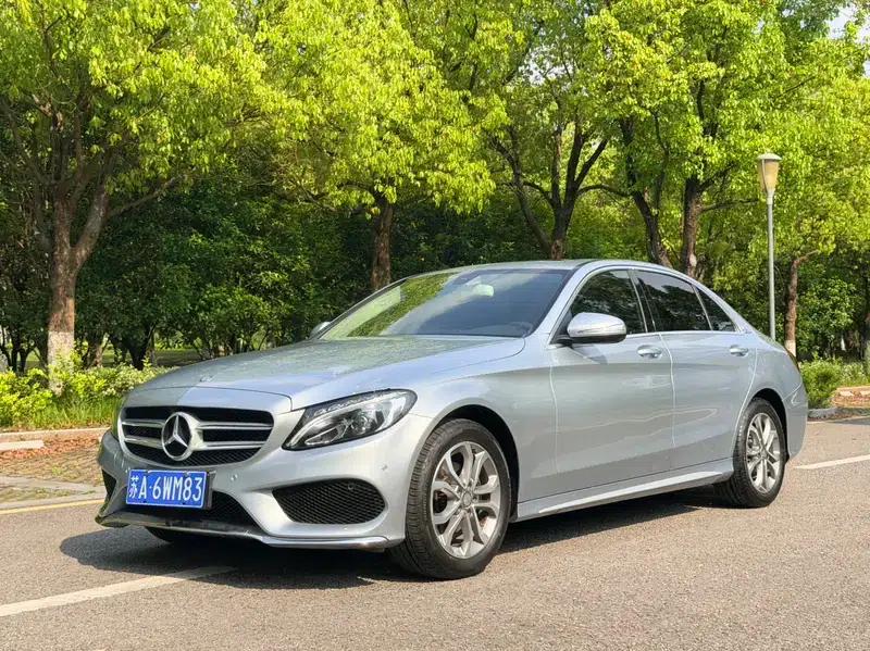 2017 Mercedes-Benz C-Class C 180 L Sport Edition — миниатюра 1