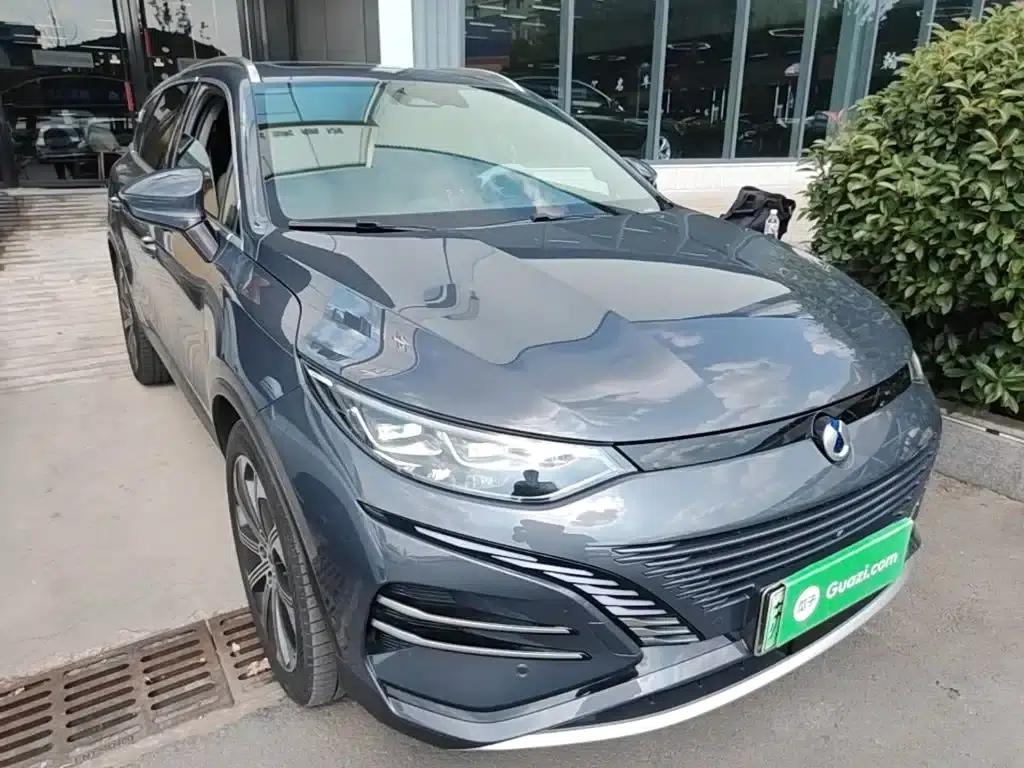Denza N8 2023 All-Wheel Drive Super Hybrid Flagship Seven-Seat Edition — миниатюра 4