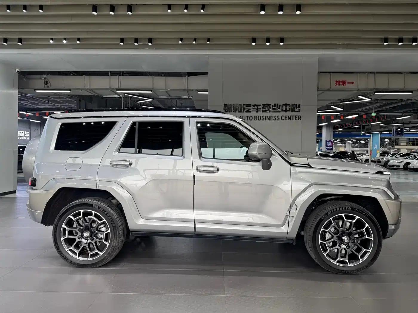 Tank 700 New Energy 2024 Hi4-T Extreme Edition — миниатюра 4