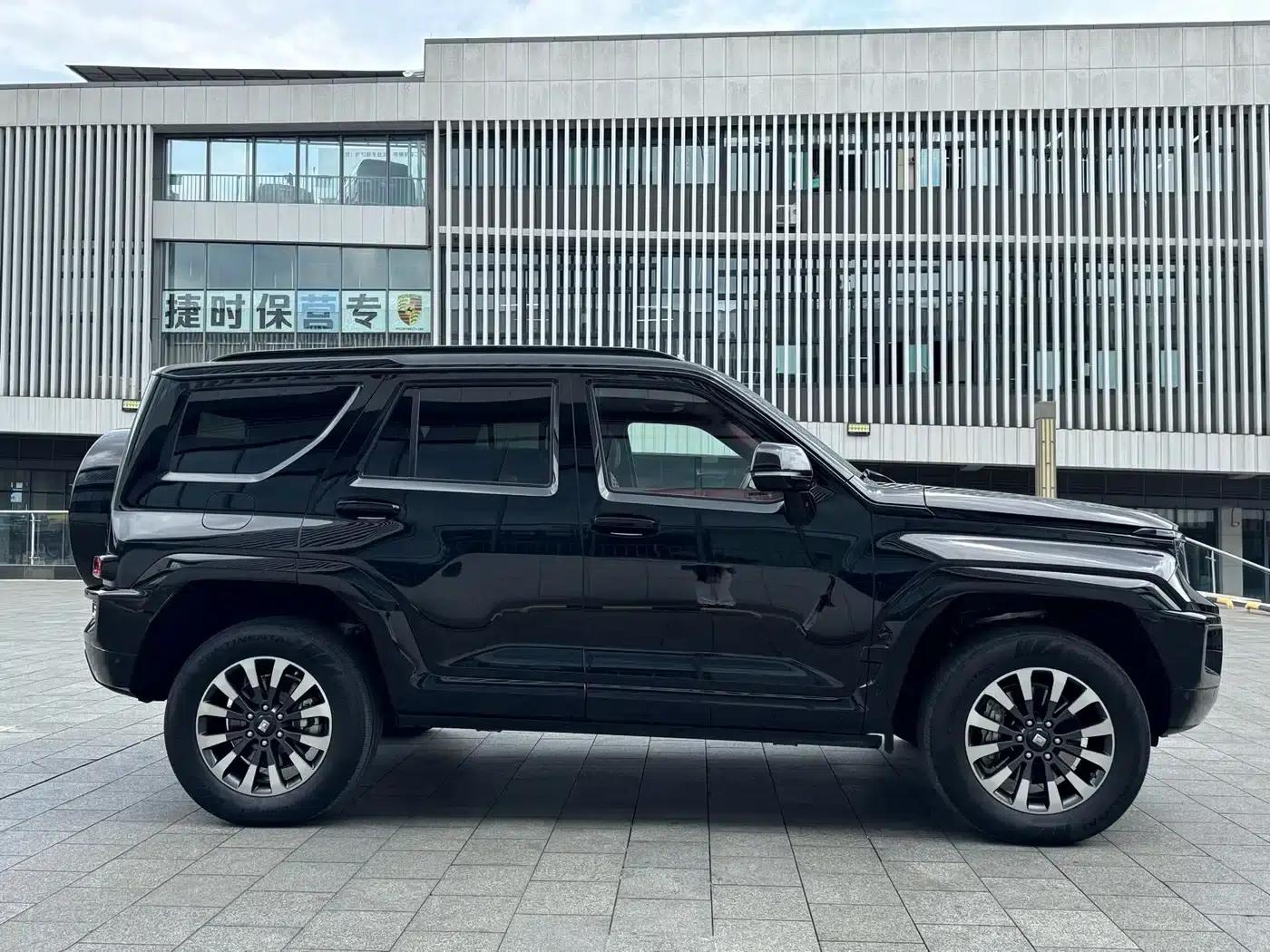Tank 700 New Energy 2024 Hi4-T Extreme Edition — миниатюра 4