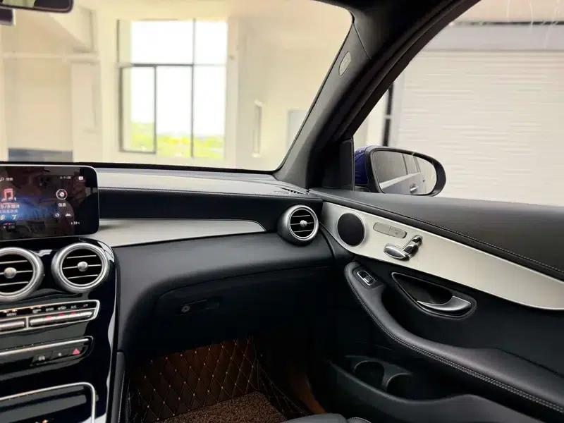 Mercedes-Benz GLC 2022 Facelift GLC 260 L 4MATIC Dynamic — миниатюра 4