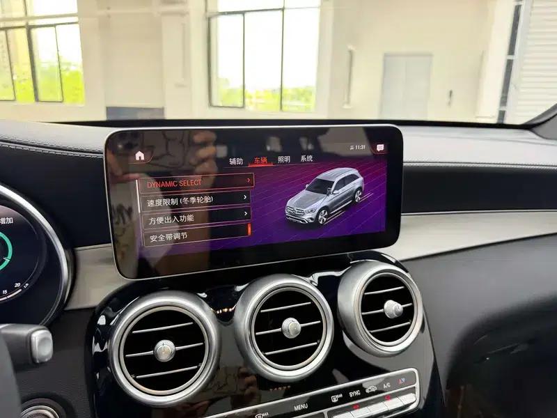 Mercedes-Benz GLC 2022 Facelift GLC 260 L 4MATIC Dynamic — миниатюра 5