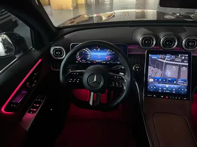 2024 Mercedes-Benz GLC 300 L 4MATIC Dynamic 5-seater — миниатюра 13