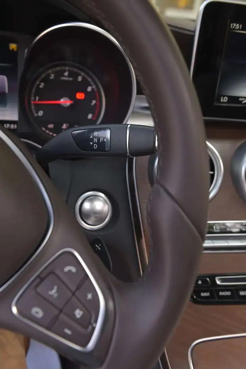 2016 Mercedes-Benz GLC 300 4MATIC Dynamic — миниатюра 18