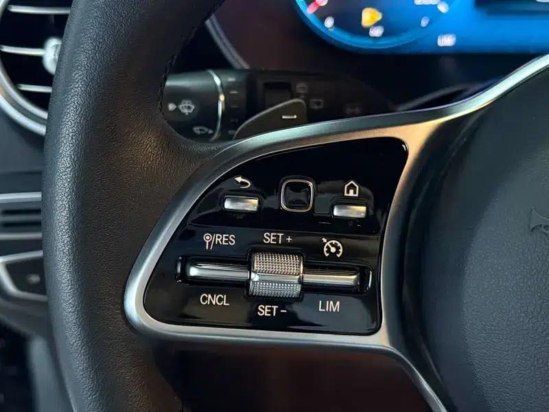 2021 Mercedes-Benz GLC 260 L 4MATIC Luxury — миниатюра 19