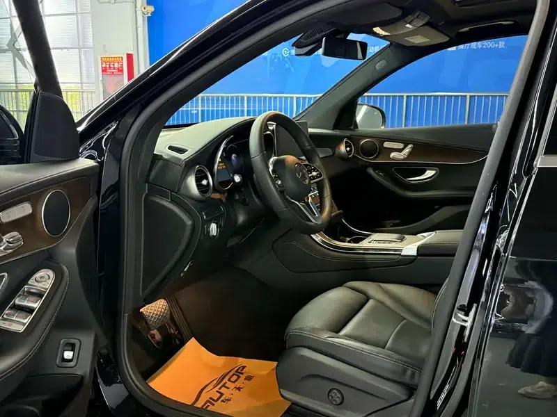 2021 Mercedes-Benz GLC 260 L 4MATIC Luxury — миниатюра 21