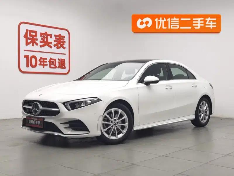 2019 Mercedes-Benz A-Class A 200 L Sport Sedan — миниатюра 1