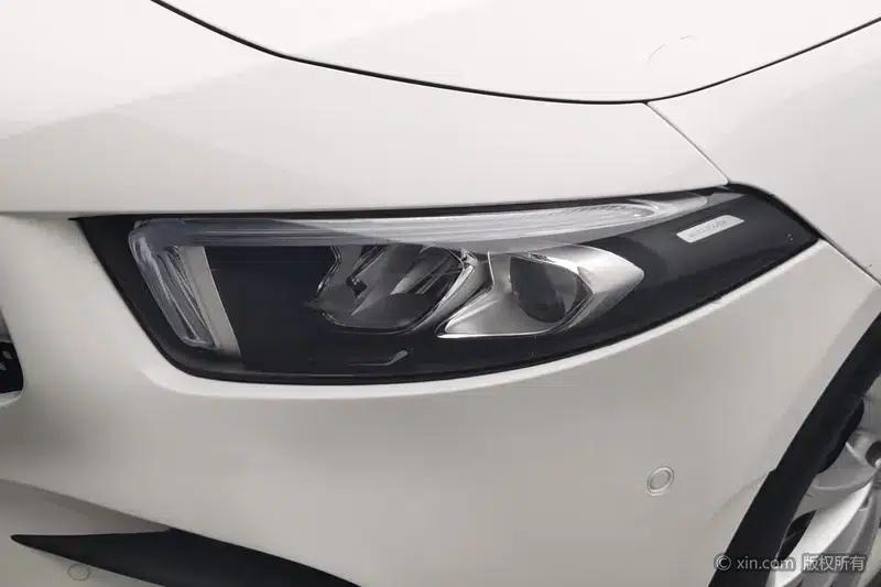 2019 Mercedes-Benz A-Class A 200 L Sport Sedan — миниатюра 7