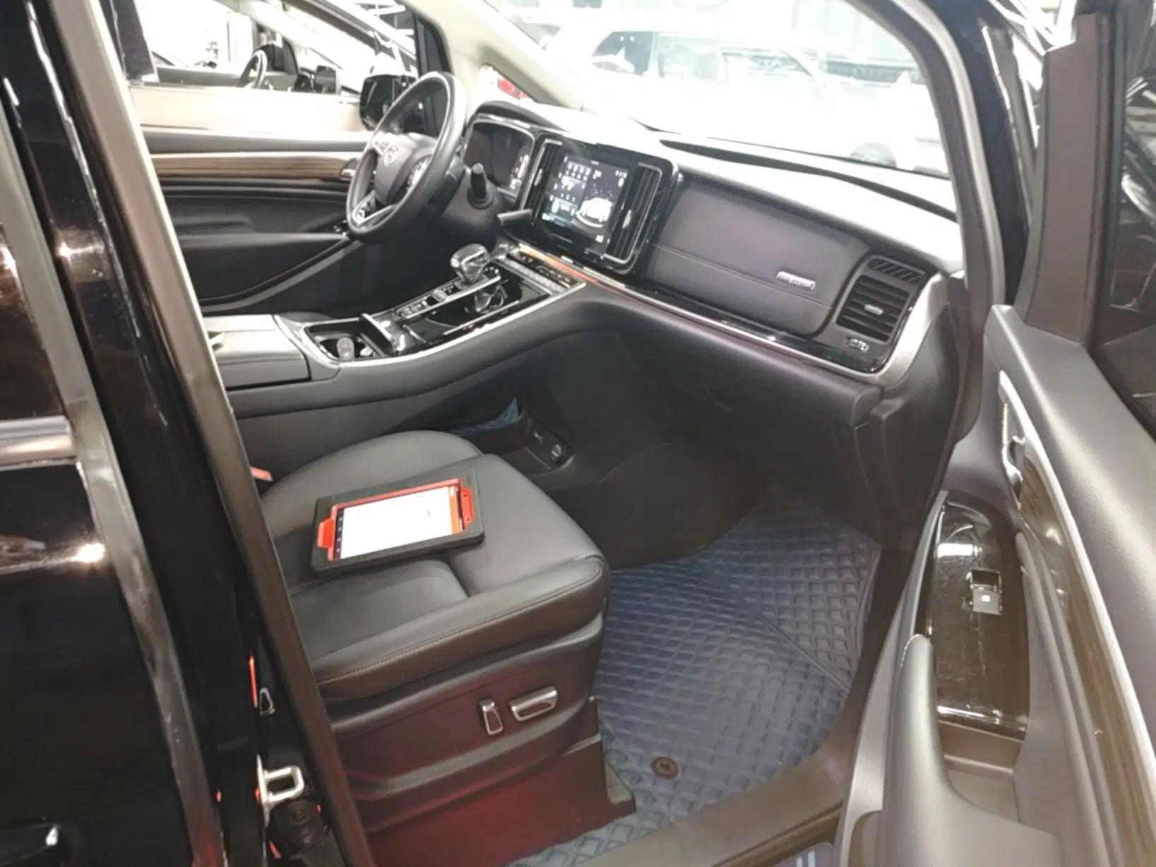 GAC Trumpchi M8 2021 Master Series 390T Ultimate Edition — миниатюра 19