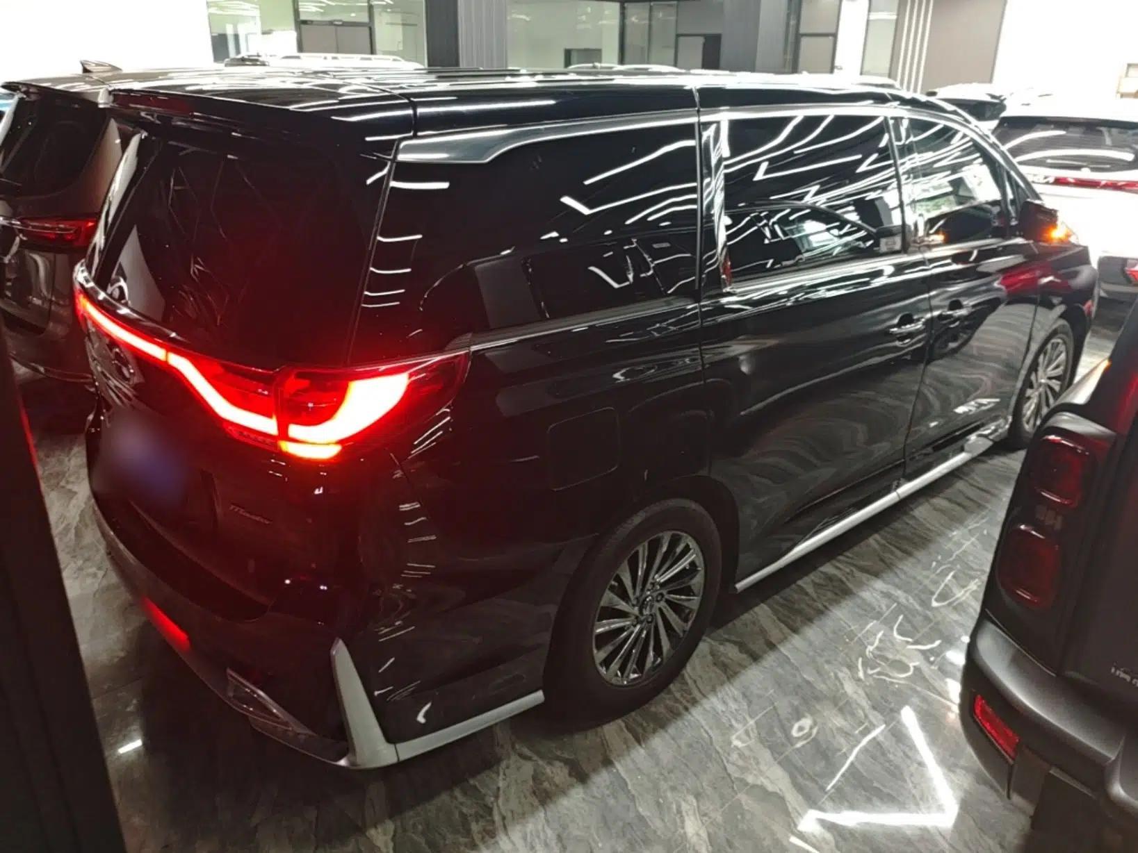 GAC Trumpchi M8 2021 Master Series 390T Ultimate Edition — миниатюра 6