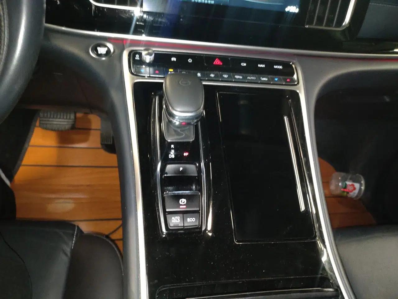 GAC Trumpchi M8 2021 Lingxiu Series 390T Ultimate Edition — миниатюра 14