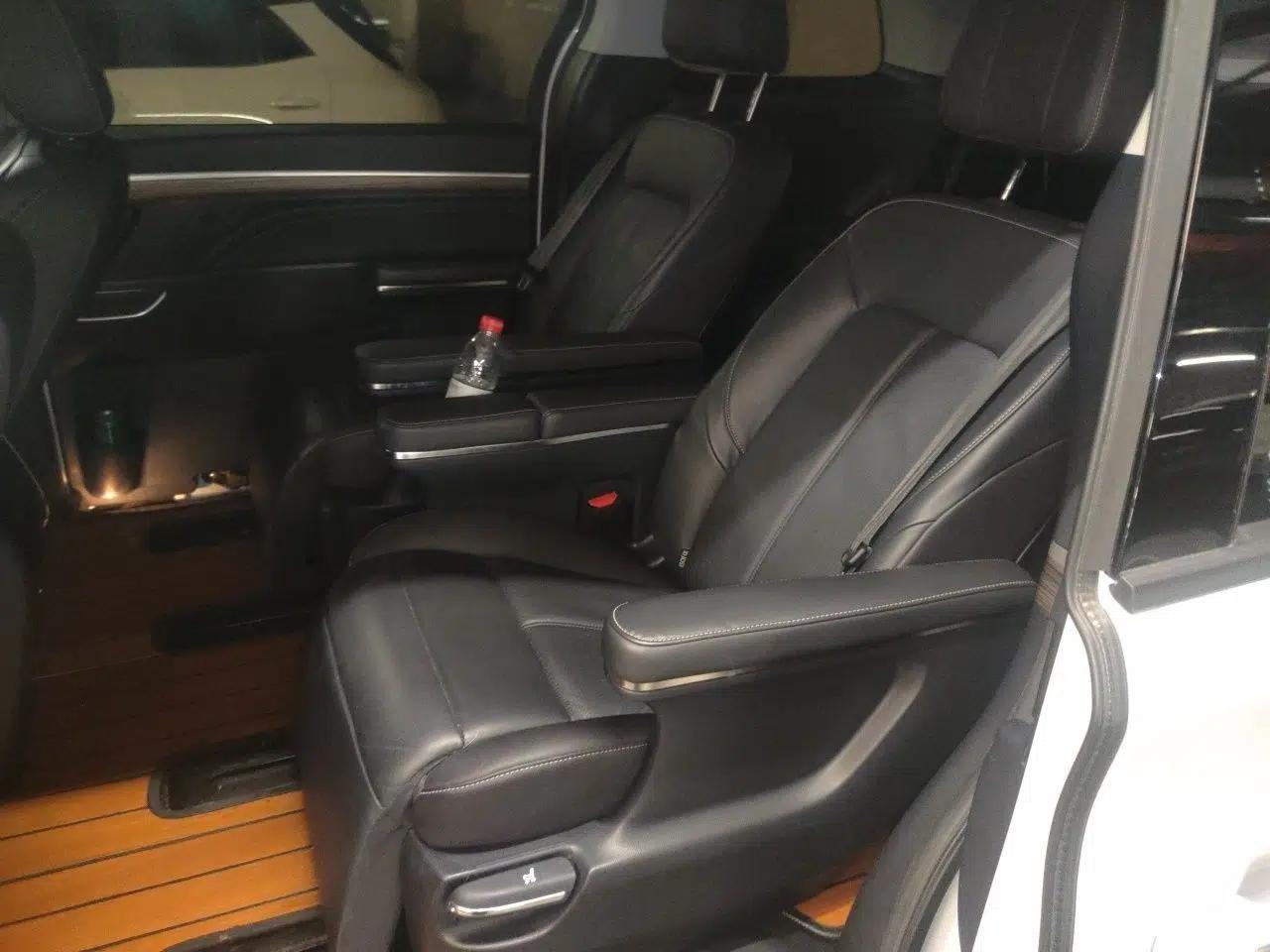 GAC Trumpchi M8 2021 Lingxiu Series 390T Ultimate Edition — миниатюра 17