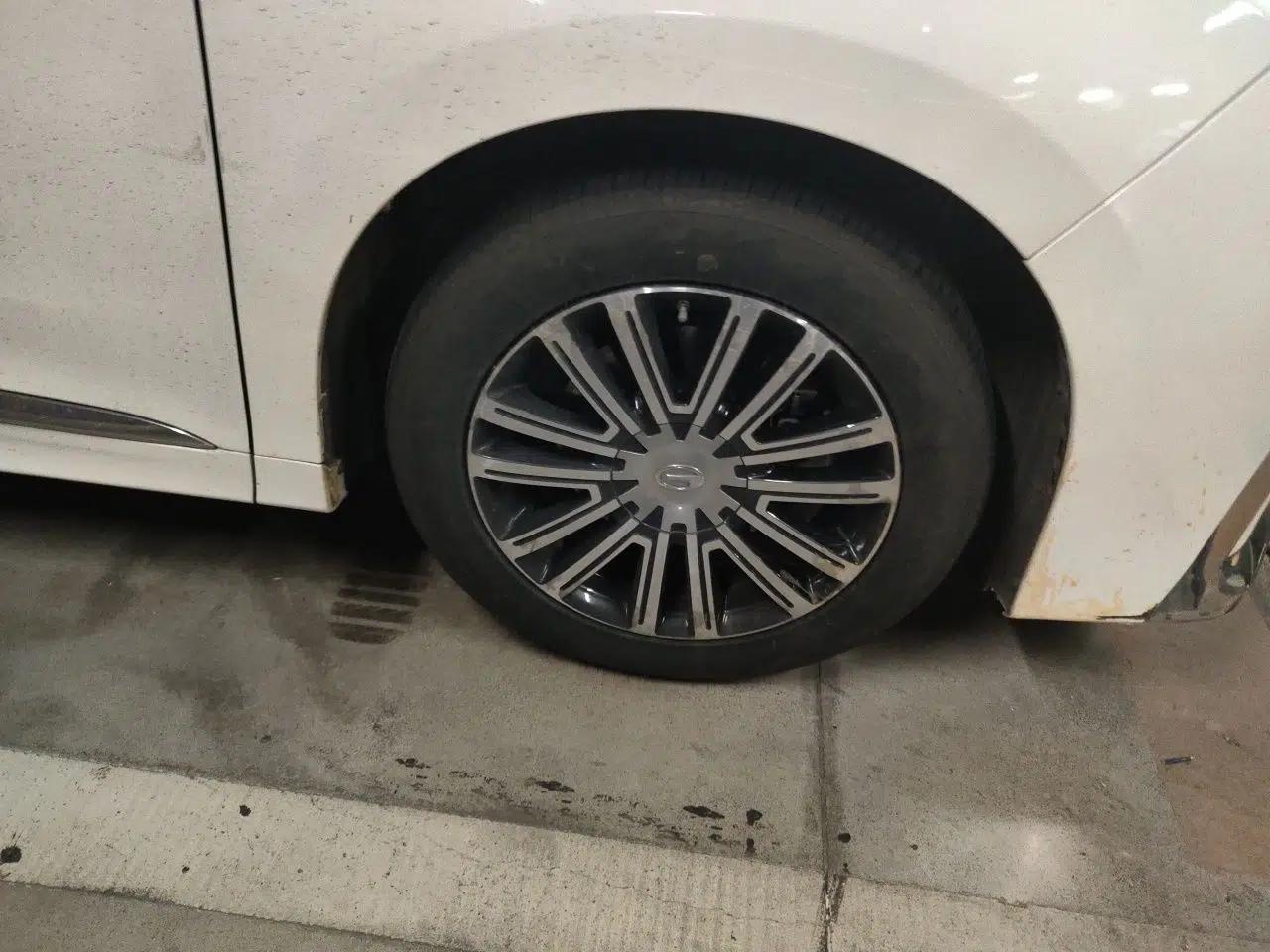 GAC Trumpchi M8 2021 Lingxiu Series 390T Ultimate Edition — миниатюра 8