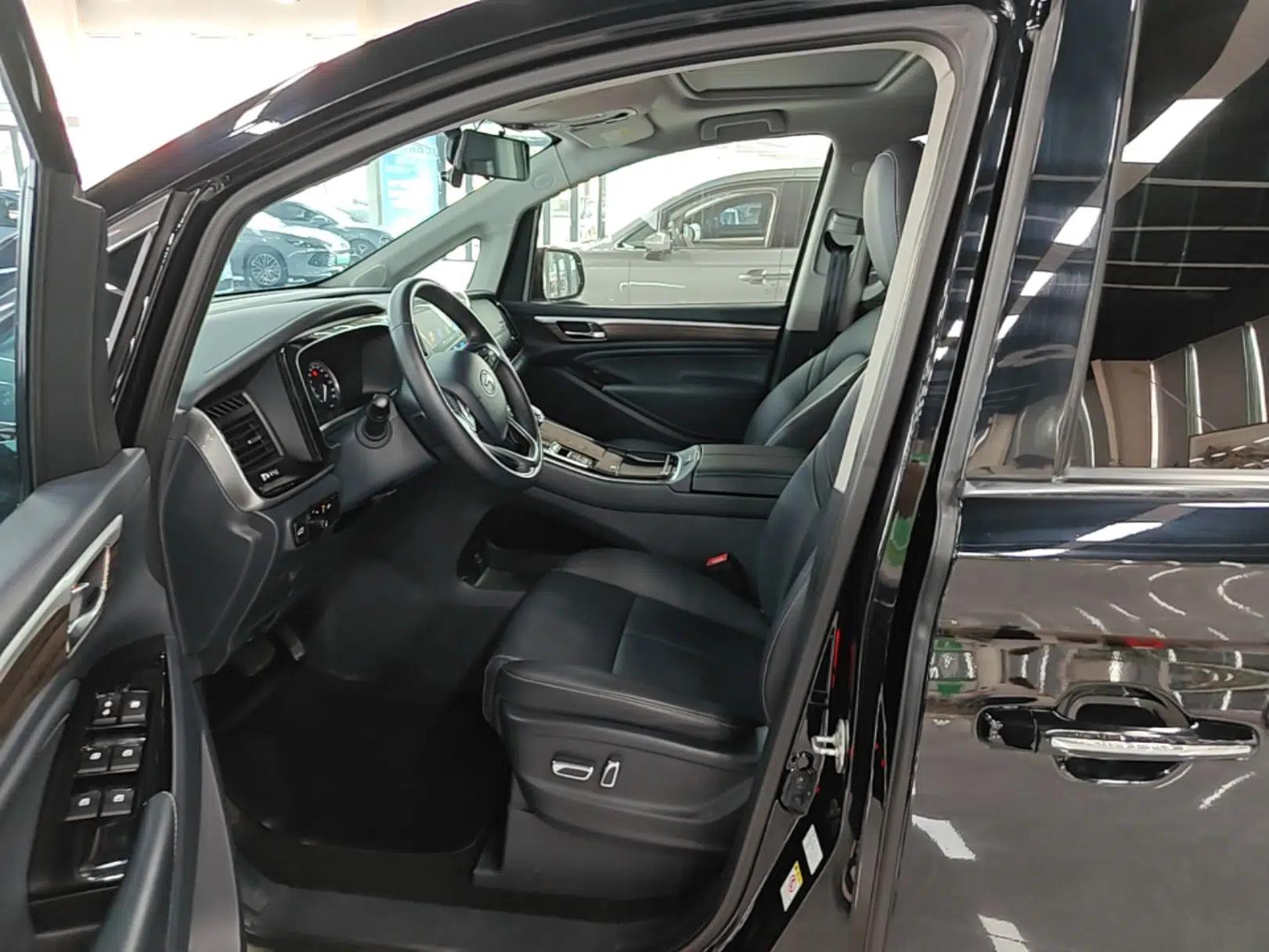 GAC Trumpchi M8 2021 Lingxiu Series 390T Deluxe Edition — миниатюра 17