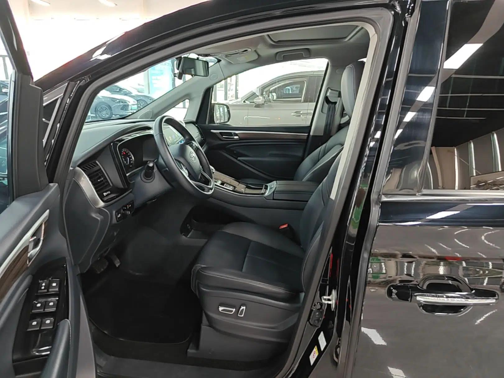 GAC Trumpchi M8 2021 Lingxiu Series 390T Deluxe Edition — миниатюра 18