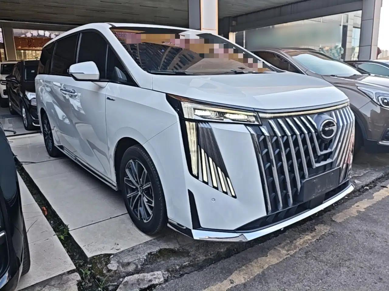 GAC Trumpchi M8 2024 Master Series 400T Ultimate Edition — миниатюра 3
