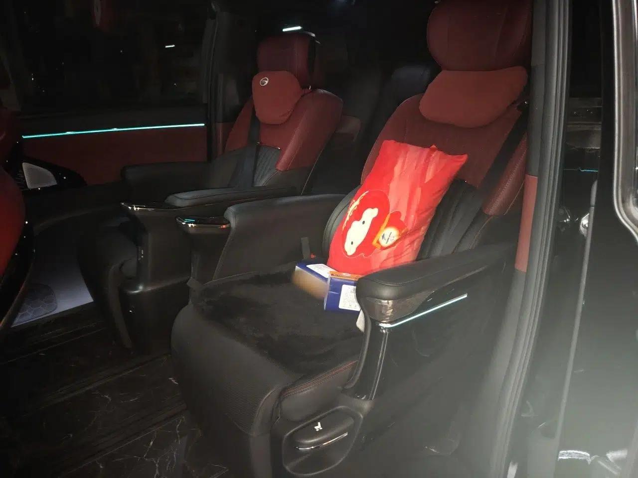 GAC Trumpchi M8 2023 Zongshi Series Dual-Motor Supreme Edition — миниатюра 17