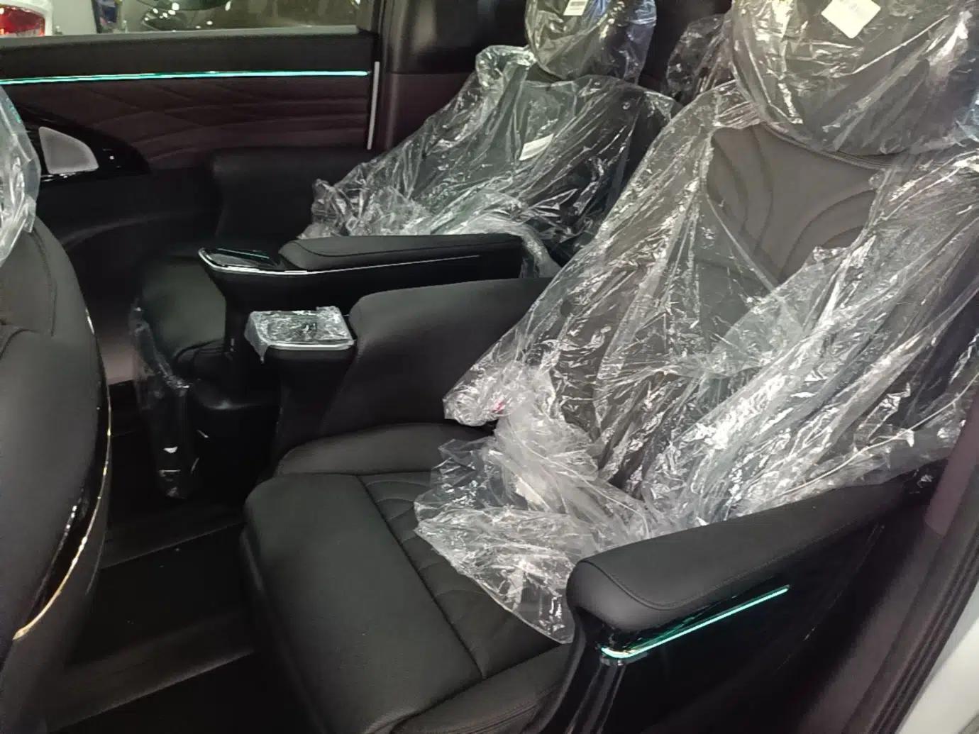 GAC Trumpchi M8 2024 Master Series 400T Ultimate Edition — миниатюра 25