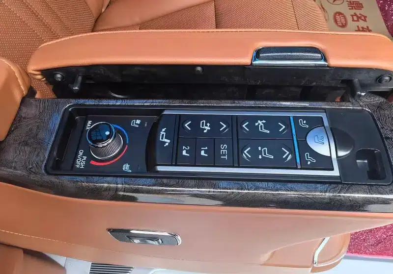 2018 Nissan Vito 2.0T Business Edition 7-seater (China VI Emission Standard) — миниатюра 8