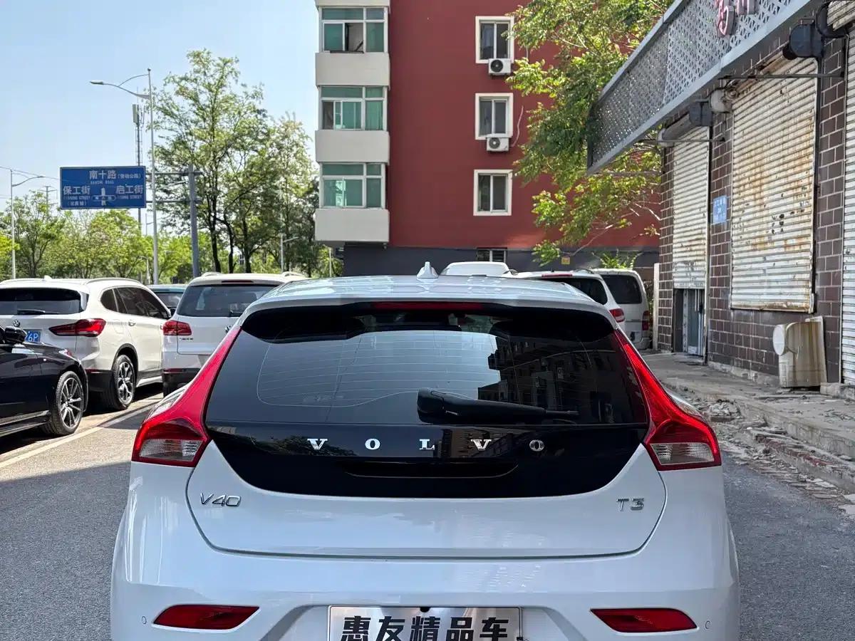 2018 Volvo V40 T3 Smart Edition — миниатюра 5