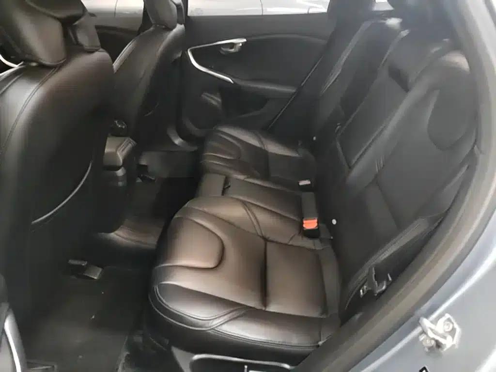 2018 Volvo V40 T3 Smart Edition — миниатюра 17