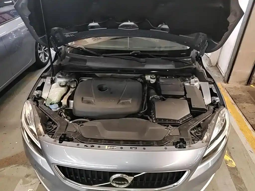 2018 Volvo V40 T3 Smart Edition — миниатюра 20