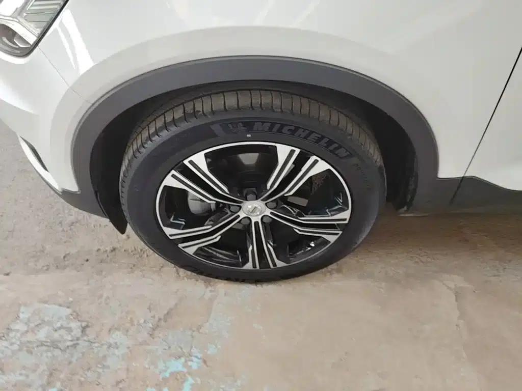 2020 Volvo XC40 T4 AWD Inscription Luxury Edition — миниатюра 23