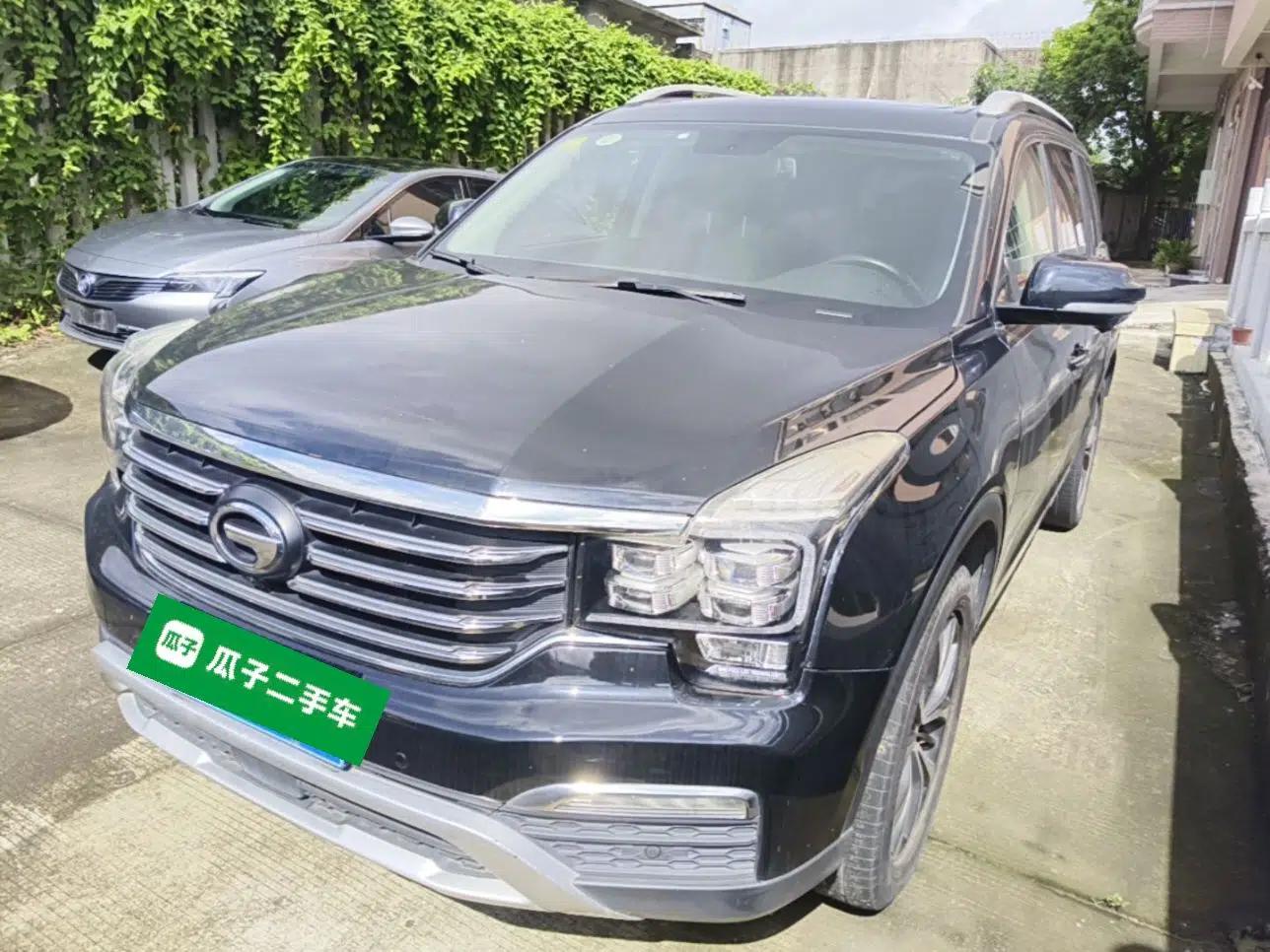 GAC Trumpchi GS8 2017 320T Two-Wheel Drive Luxury Smart Connectivity Version (7 Seats) — миниатюра 1