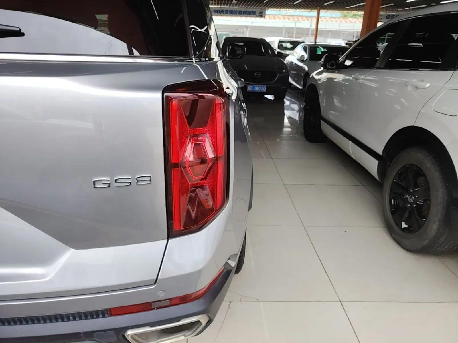 GAC Trumpchi GS8 2022 Flagship Series 2.0 TGDI Two-Wheel-Drive Prestige Edition (7 Seats) — миниатюра 9