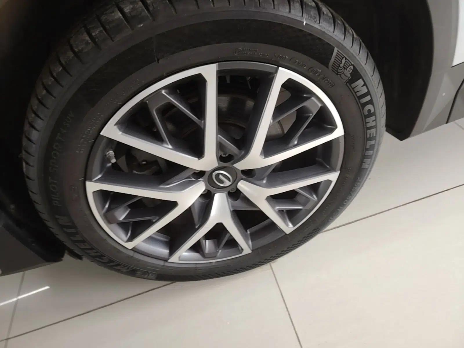 GAC Trumpchi GS8 2022 Flagship Series 2.0 TGDI Two-Wheel-Drive Prestige Edition (7 Seats) — миниатюра 10