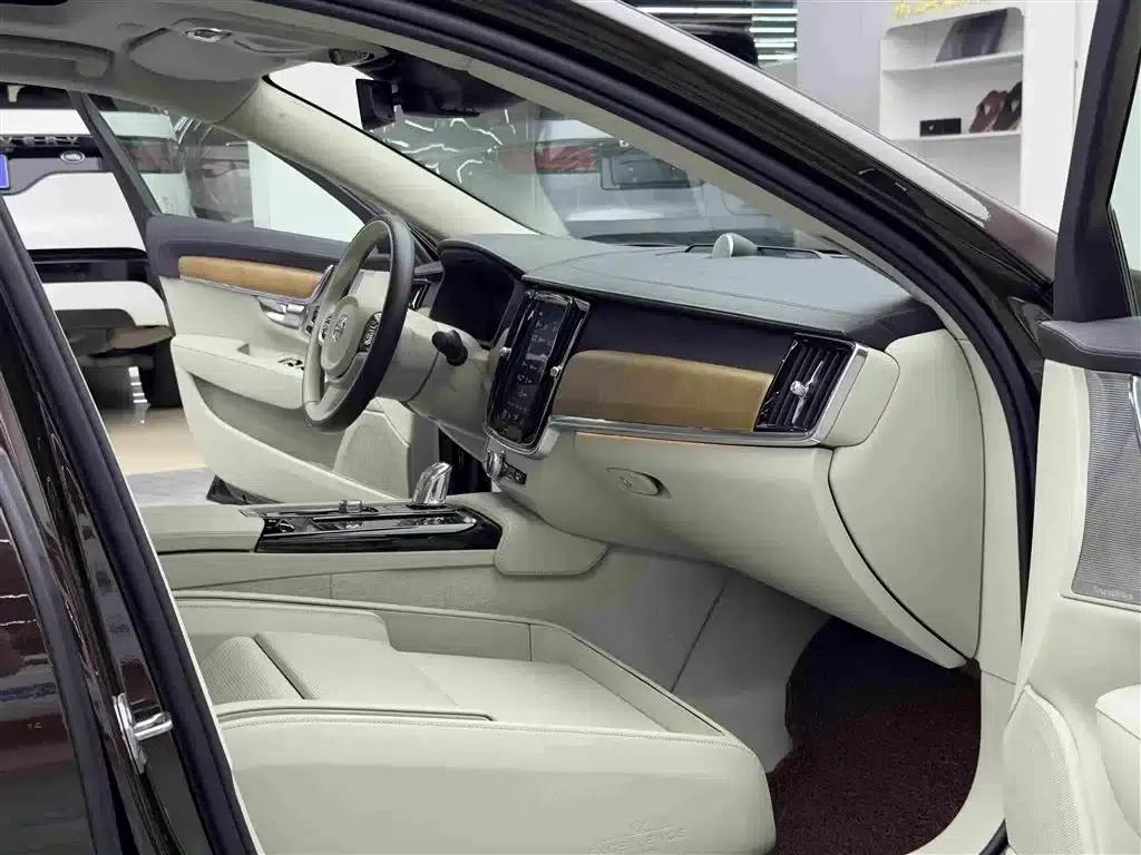 2019 Volvo S90 Plug-in Hybrid T8 E-Drive Hybrid Luxury Edition 3-seater (China V emission standard) — миниатюра 11