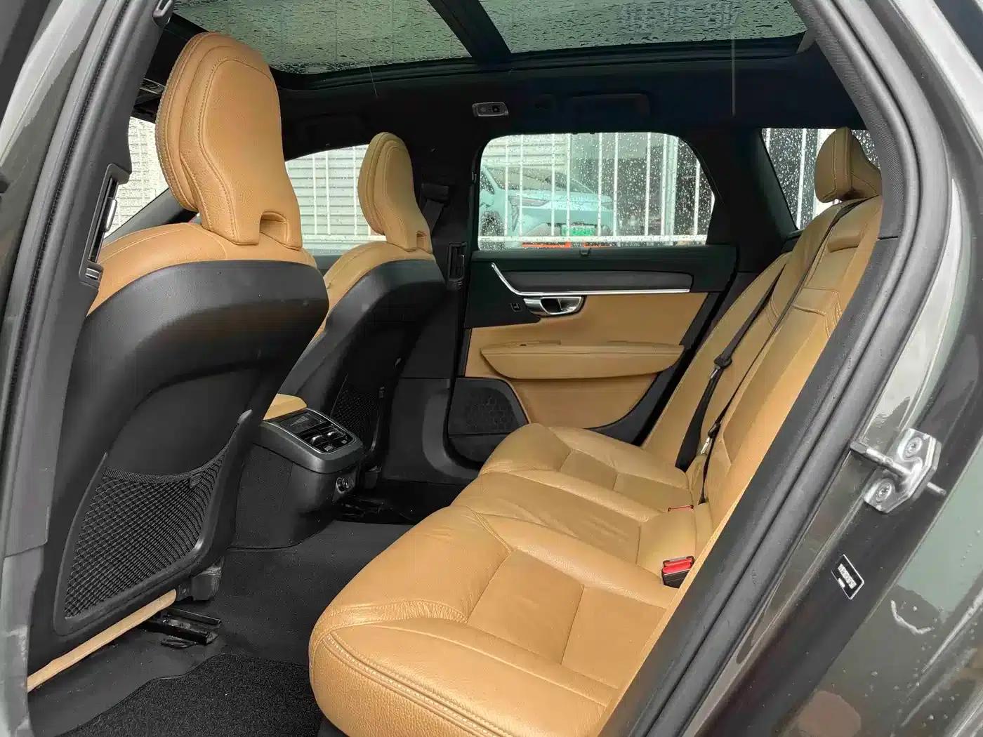 2019 Volvo V90 Cross Country T5 AWD Smart Edition (China V Emission Standard) — миниатюра 8