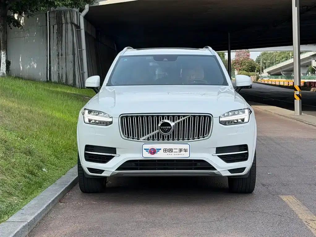 2018 Volvo XC90 Plug-in Hybrid E-Drive Hybrid T8 Inscription 7-Seater — миниатюра 2