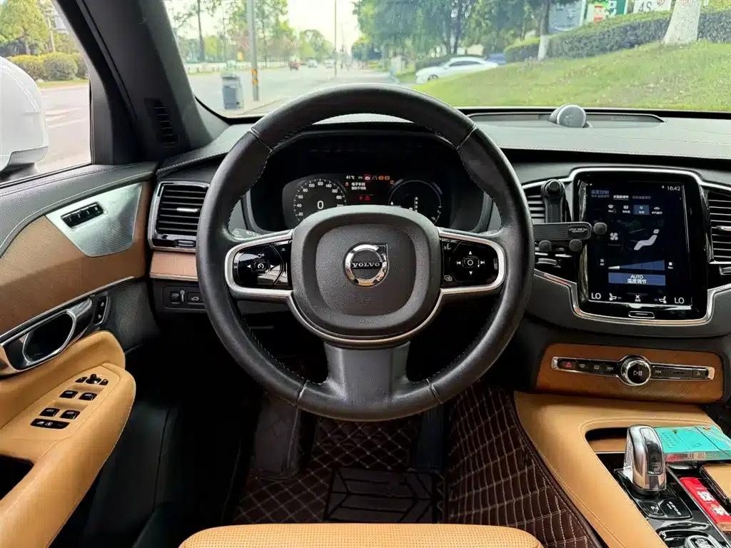 2018 Volvo XC90 Plug-in Hybrid E-Drive Hybrid T8 Inscription 7-Seater — миниатюра 14