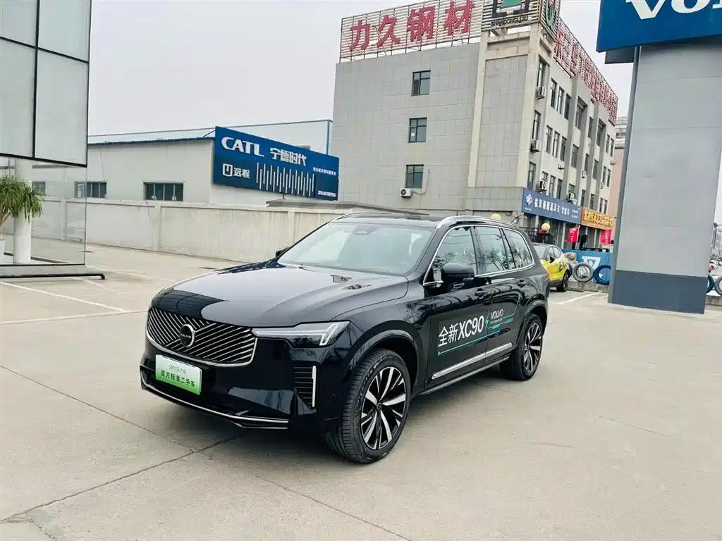 2025 Volvo XC90 Plug-in Hybrid Facelift T8 Luxury 7-Seater — миниатюра 1