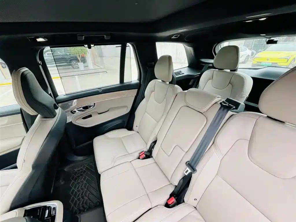 2025 Volvo XC90 Plug-in Hybrid Facelift T8 Luxury 7-Seater — миниатюра 10