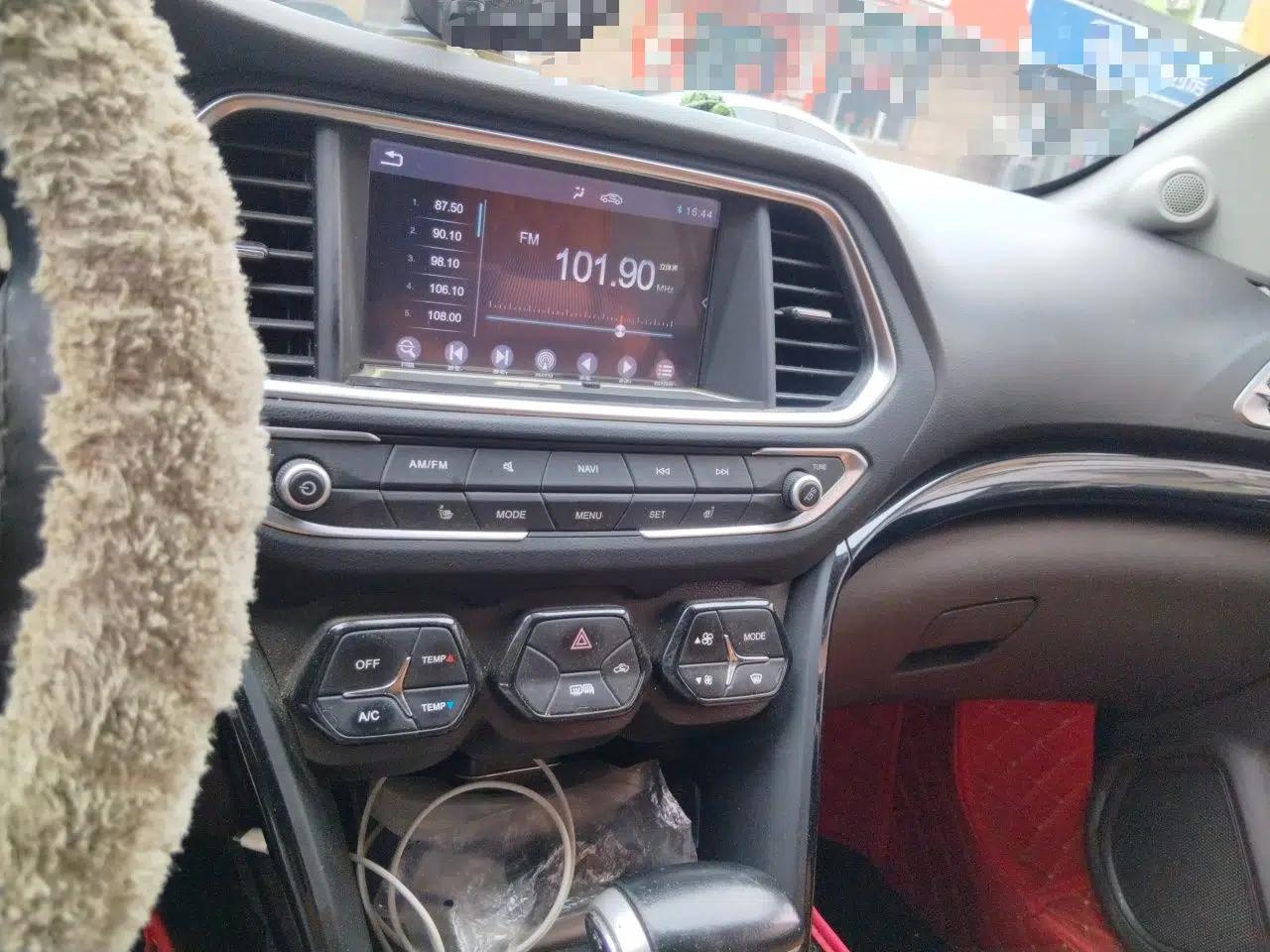 GAC Trumpchi GS4 2015 200T G-DCT Luxury Edition — миниатюра 13