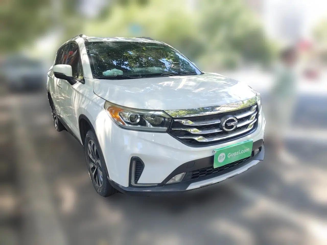 GAC Trumpchi GS4 2018 200T G-DCT Two-Wheel Drive Elite Edition — миниатюра 3