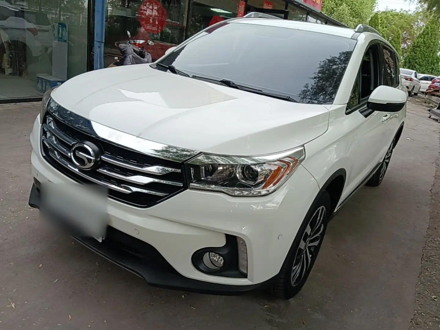 GAC Trumpchi GS4 2016 235T G-DCT Luxury Edition — миниатюра 1