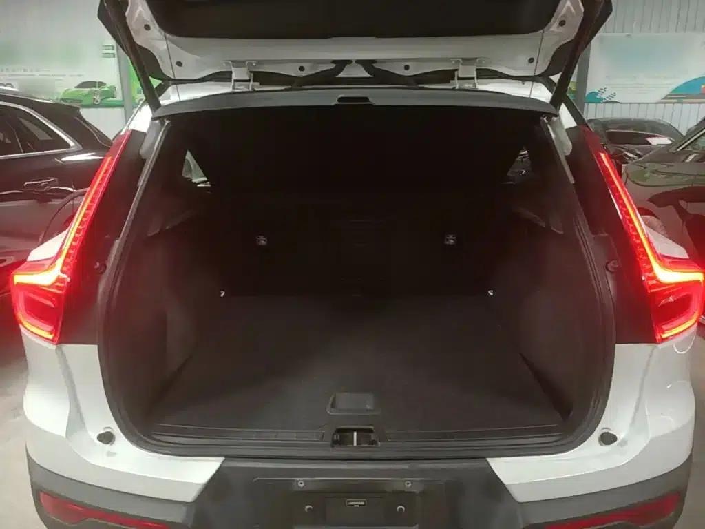 Volvo XC40 PHEV 2021 P8 Pure Electric AWD Inscription Sport Edition — миниатюра 19