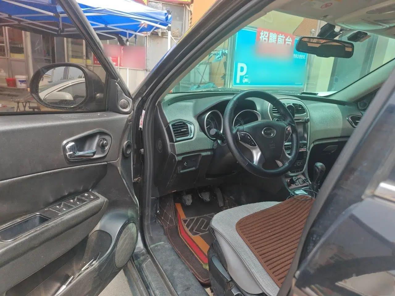 GAC Trumpchi GS5 2012 2.0L Manual Two-Wheel Drive Elite Edition — миниатюра 16