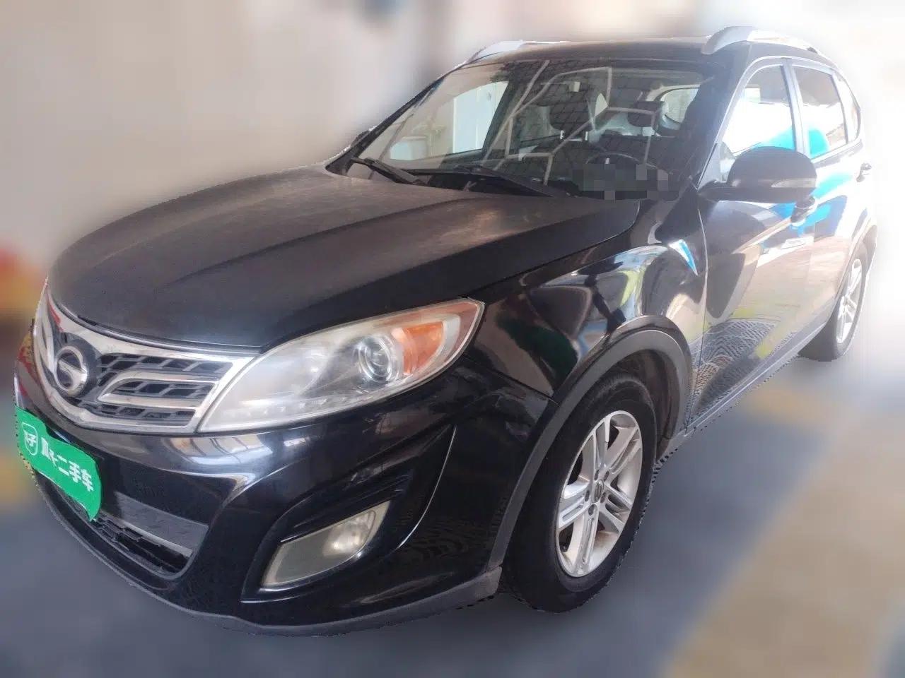 GAC Trumpchi GS5 2012 2.0L Manual Two-Wheel Drive Elite Edition — миниатюра 1
