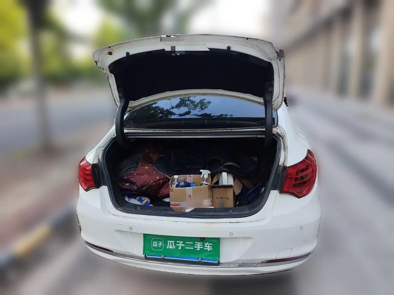 GAC Trumpchi GA6 2016 235T DCT Elite Edition — миниатюра 19