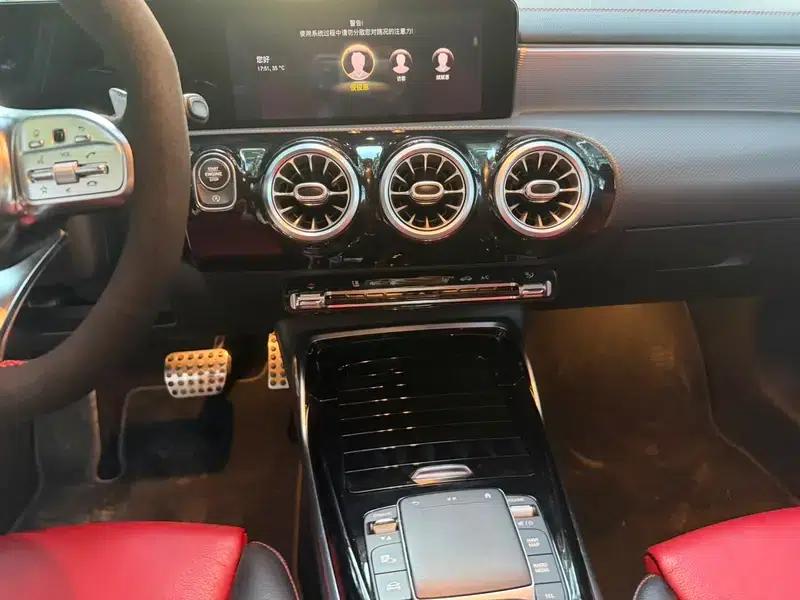 2022 Mercedes-Benz A-Class AMG A 35 L 4MATIC — миниатюра 11