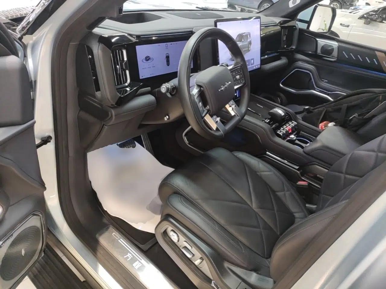 Formula Leopard 8 2025 Smart & Brave Flagship Edition 6 Seats — миниатюра 17