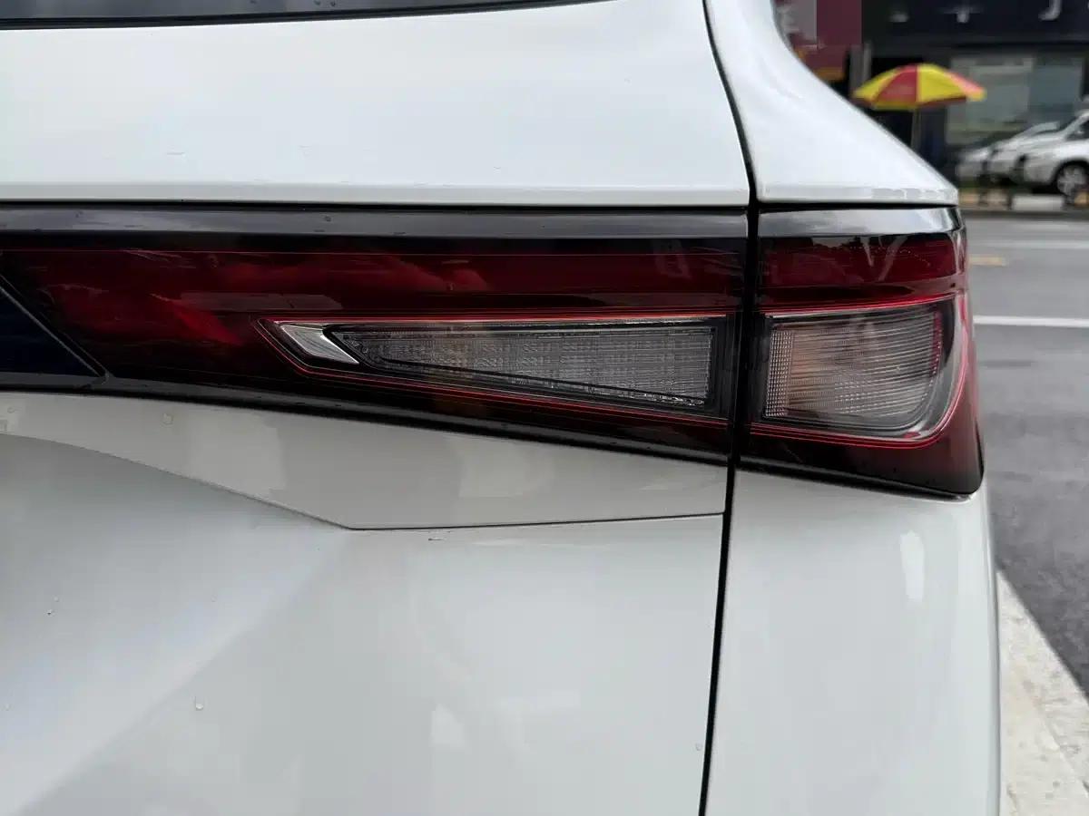 Wuling Xingchen 2021 1.5T CVT Star Edition — миниатюра 15