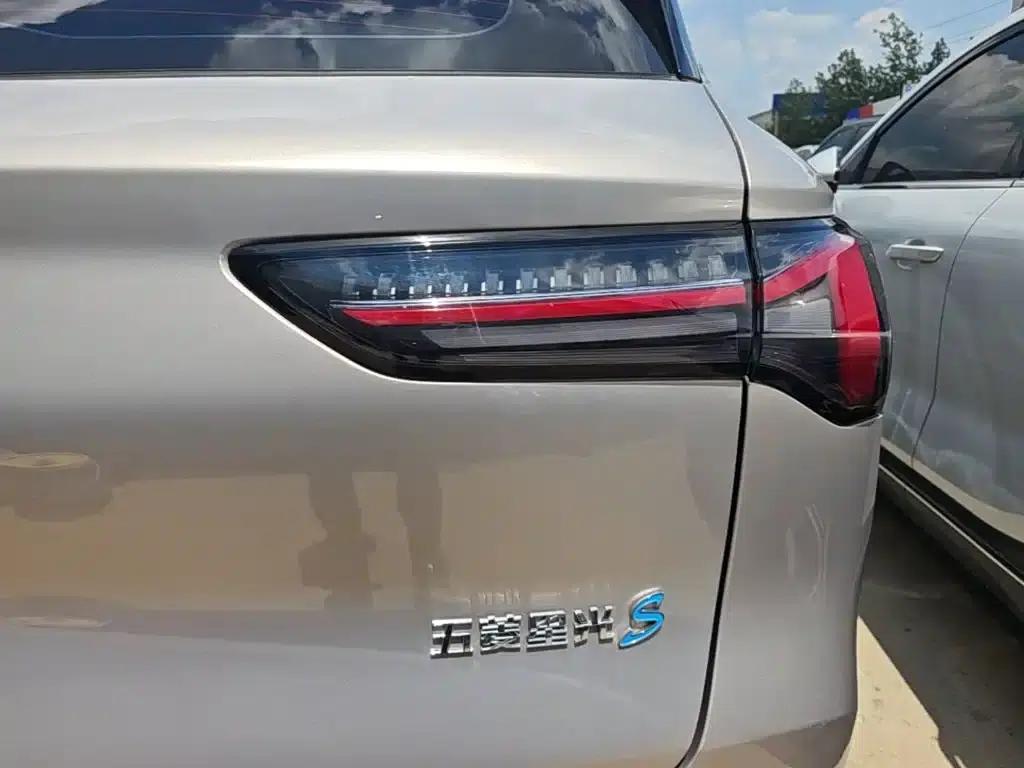 Wuling Xingguang S 2024 Model 130km Navigator Edition — миниатюра 8