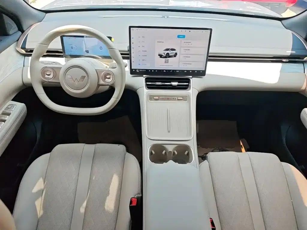 Wuling Xingguang S 2024 Model 130km Navigator Edition — миниатюра 10