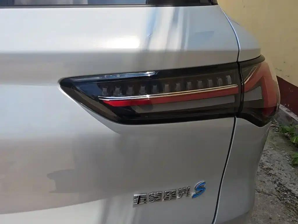Wuling Xingguang S 2024 Model 130km Flagship Edition — миниатюра 8