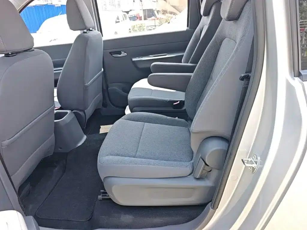 Wuling Hongguang New Energy 2025 Range-Extended Hybrid 50km Comfort Model — миниатюра 17